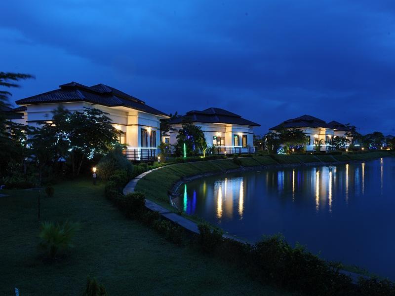 Naypyidaw The Golden Lake Hotel מראה חיצוני תמונה
